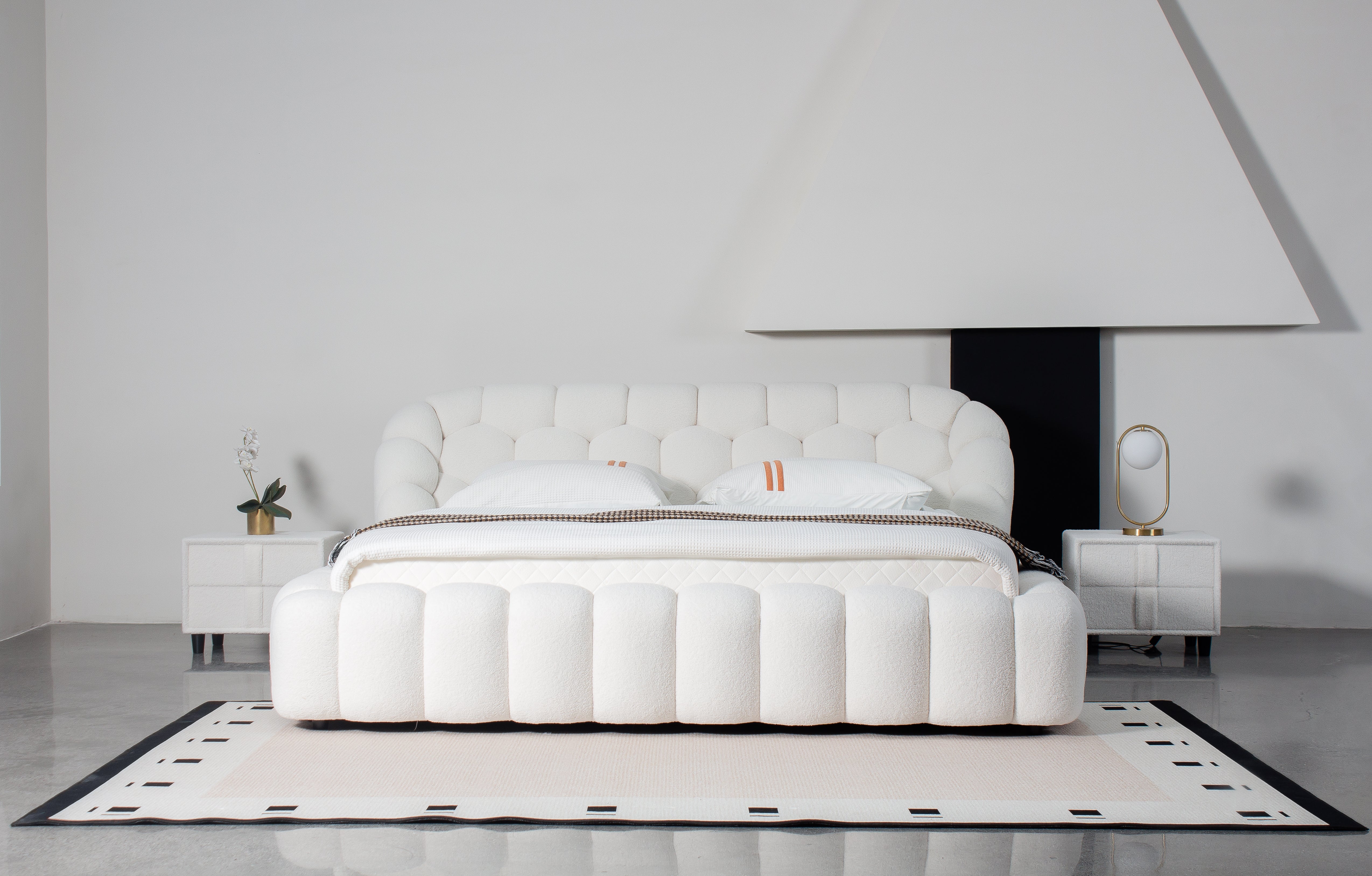 Bubble Tufted Lamb Wool Platform Bed – Queen & King Size