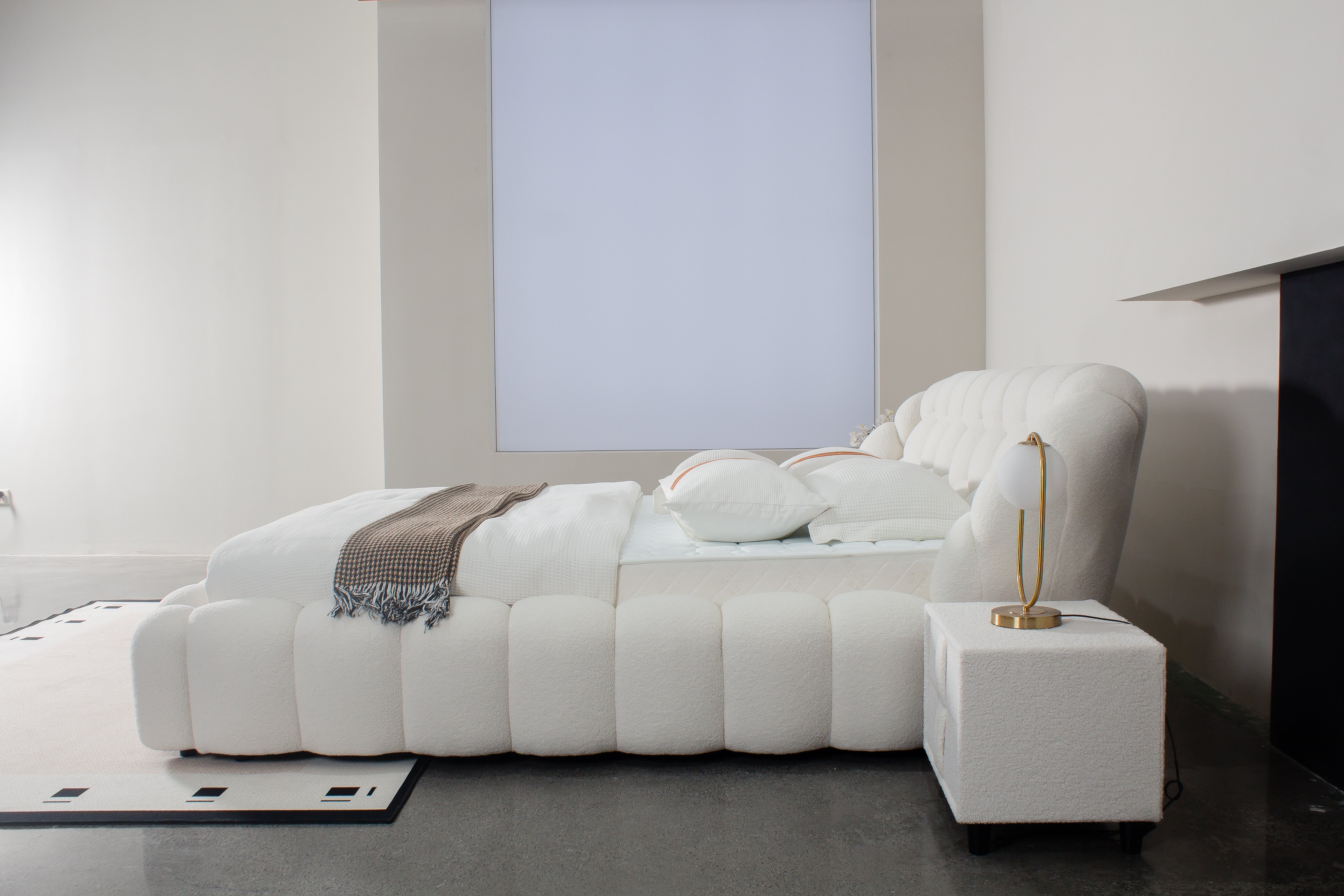 Bubble Tufted Lamb Wool Platform Bed – Queen & King Size