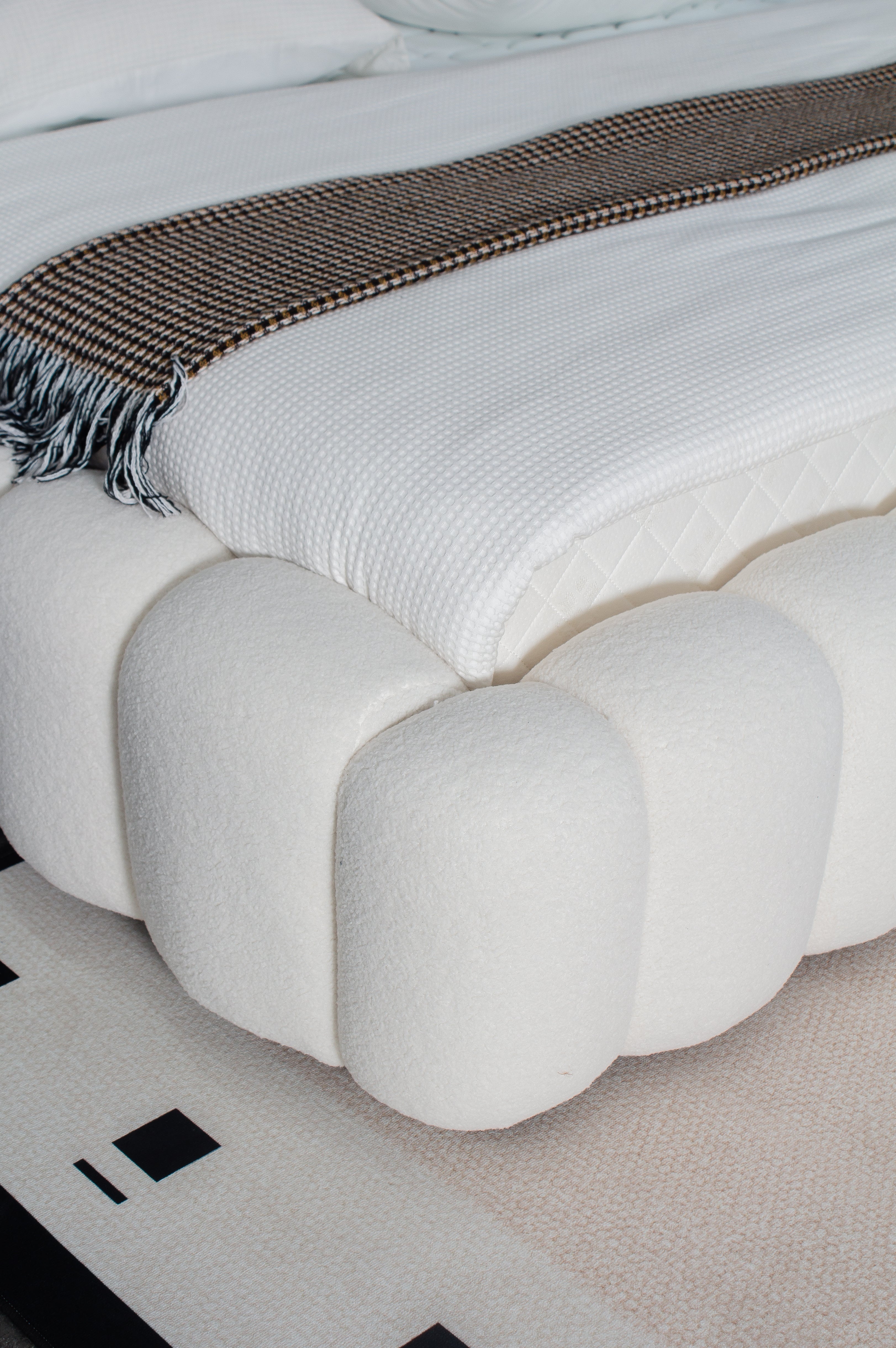 Bubble Tufted Lamb Wool Platform Bed – Queen & King Size